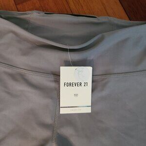 Grey Leggings NWT